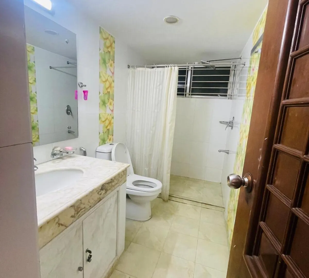 Luxury Gem Stylish Unique Apartment In Gulshan Next To United Hospital Dháka Bangladéš